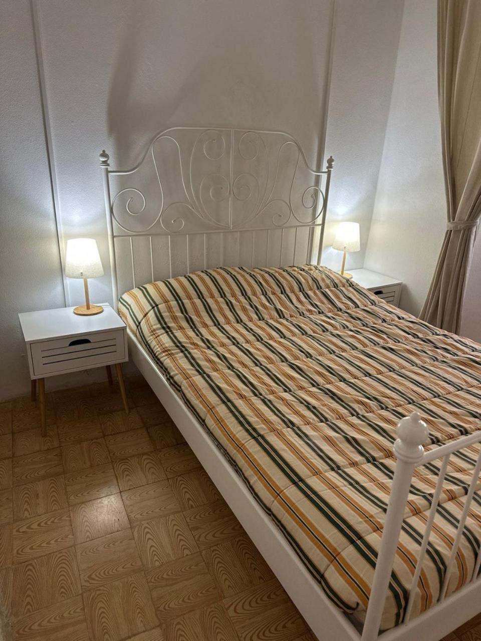 Salema Beach Home Bagian luar foto